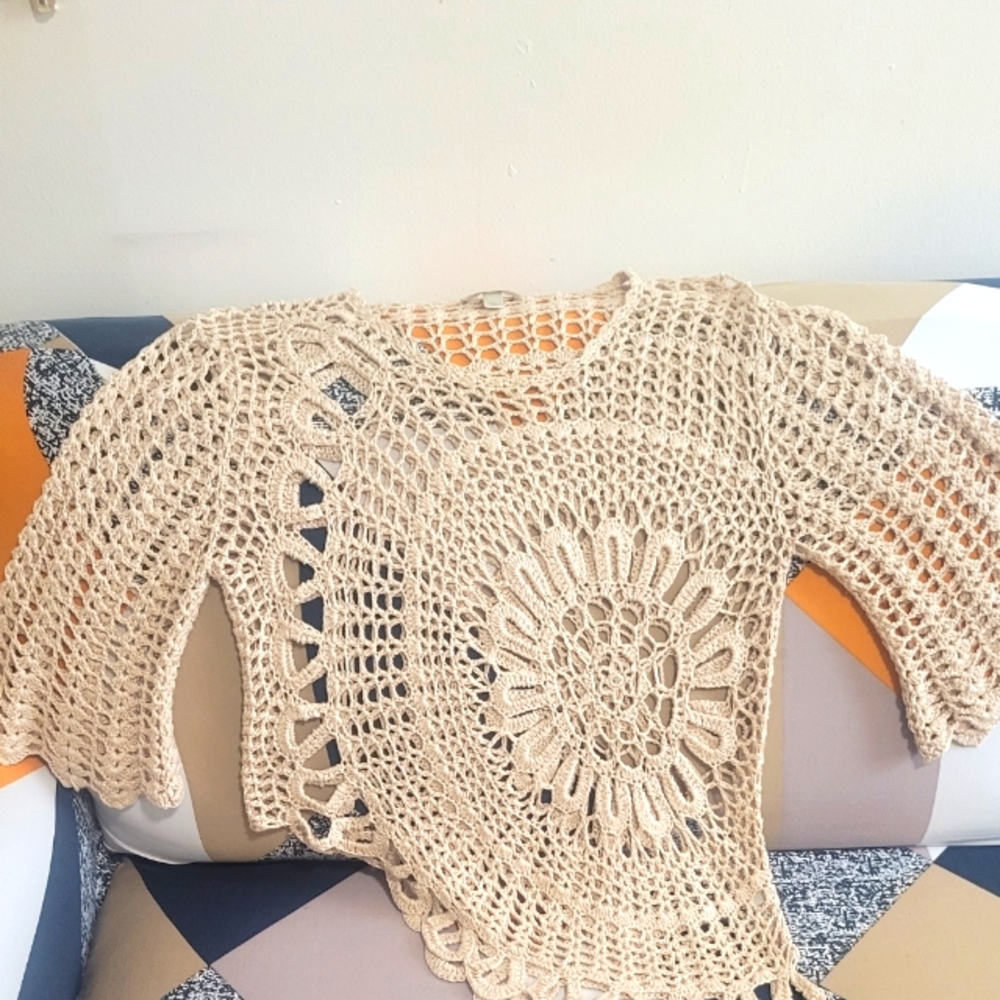 Mesh beige cover up